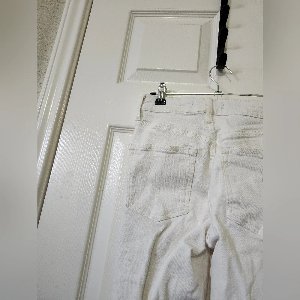 Free People We the Free Solid White Raw Hem Cropped Denim Jeans 25